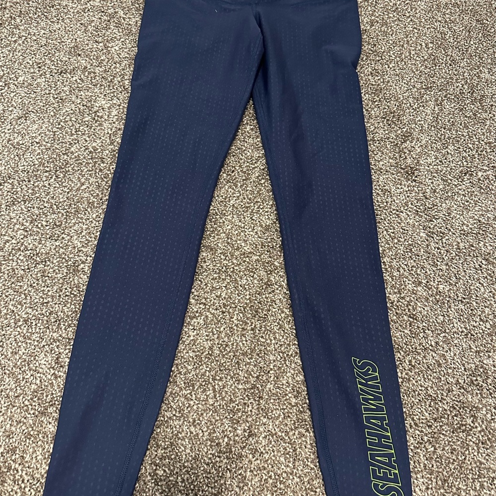 Nike Seattle Seahawks women’s leggings size XS brand new